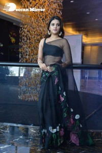 Nidhhi Agerwal in a Black Saree