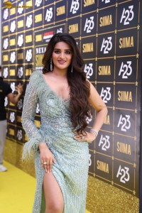 actress Nidhhi Agerwal sizzling looks at a function
