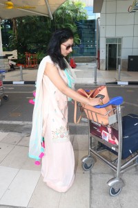 actress niharica raizada in a salwar kameez spotted at mumbai airport