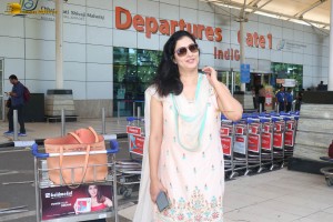 actress niharica raizada in a salwar kameez spotted at mumbai airport