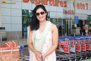 actress niharica raizada in a salwar kameez spotted at mumbai airport