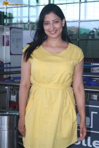 actress niharica raizada cute looks in a yellow dress
