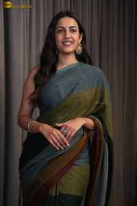 actress and producer Niharika Konidela cute in a dark green saree
