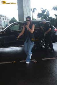 actress Nikita Dutta chic look at mumbai airport