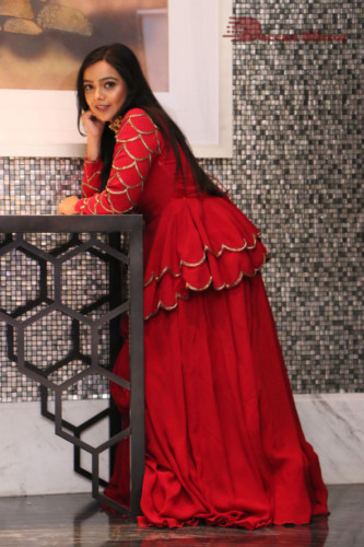 Telugu Actress Nithya Shetty photoshoot in a red dress