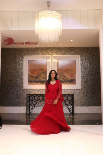 Telugu Actress Nithya Shetty photoshoot in a red dress