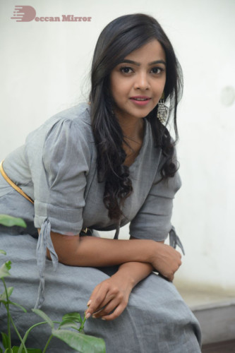 Nithya Shetty (82)