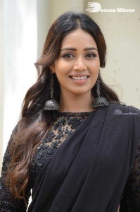 Actress Nivetha Pethuraj dressed in all black for a photoshoot