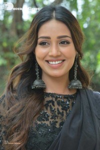 Actress Nivetha Pethuraj dressed in all black for a photoshoot