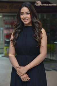 Nivetha-Pethuraj-23