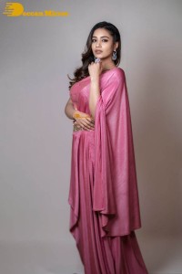 Actress Nivetha Pethuraj in a pink saree