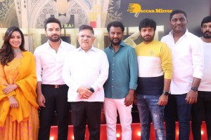 Das Ka Dhumki Movie Shooting begins with Nivetha Pethuraj and Vishwak Sen