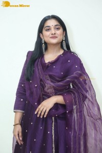 Nivetha-Thomas-19