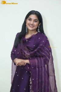 Nivetha-Thomas-5