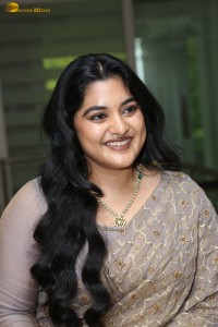 Indian actress Nivetha Thomas cute photoshoot in a saree