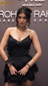 Noir Botanical Launch attended by Kajol, Palak Tiwari, Lakshmi Manchu, Sophie Choudry, and others