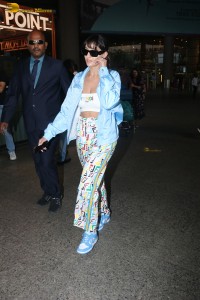 actress nora fatehi at mumbai airport