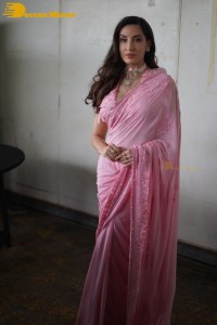 Nora Fatehi on the sets of Dance Deewane Juniors