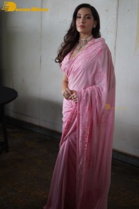 Nora Fatehi on the sets of Dance Deewane Juniors