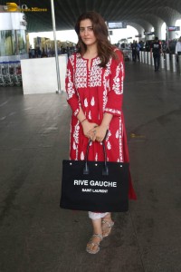 actress nupur sanon sweet looks in a red salwar dress