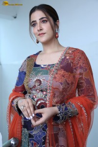 actress Nupur Sanon cute photoshoot