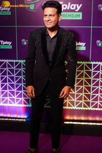 OTT Play Awards ceremony held on September 10, 2022 attended by Raveena Tandon, Sara Ali Khan, Taapsee Pannu, Bhagyashree, Gauhar Khan and others