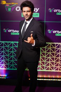 OTT Play Awards ceremony held on September 10, 2022 attended by Raveena Tandon, Sara Ali Khan, Taapsee Pannu, Bhagyashree, Gauhar Khan and others