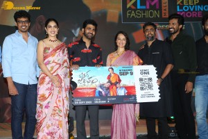 Oke Oka Jeevitham Pre-Release attended by Amala Akkineni, Sharwanand, Ritu Varma and others