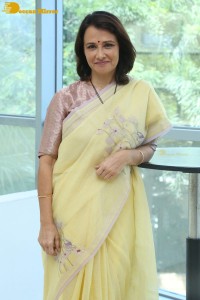 Oke Oka Jeevitham movie press meet attended by Sharwanand, Ritu Varma and Amala Akkineni