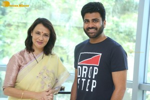 Oke Oka Jeevitham movie press meet attended by Sharwanand, Ritu Varma and Amala Akkineni