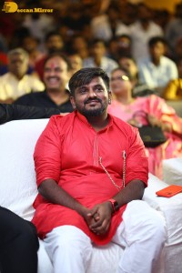 ori devuda diwali dawat attended by vishwak sen, asha bhat and mithila palkar