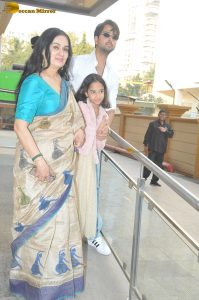 bollywood actress Padmini Kolhapure gorgeous in a saree