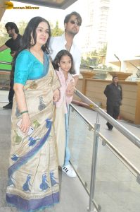 bollywood actress Padmini Kolhapure gorgeous in a saree