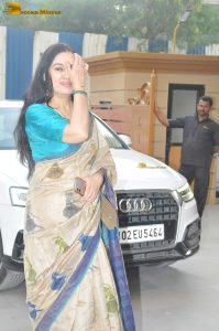 bollywood actress Padmini Kolhapure gorgeous in a saree