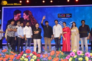 Chiranjeevi, Gopichand and Raashi Khanna at the Pre-Release Function of the movie Pakka Commercial