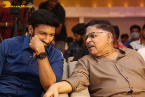 Telugu Movie Pakka Commercial Press Meet attended by Gopichand, Raashi Khanna, Allu Aravind and others