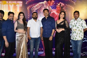 Trailer launch of Telugu Movie Pakka Commercial attended by Gopichand and Raashii Khanna