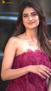 actress Palak Tiwari gorgeous in a pink dress