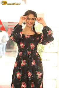 actress Pallak Lalwani beautiful in a shoulderless dress