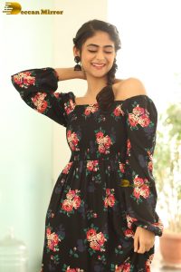 actress Pallak Lalwani beautiful in a shoulderless dress