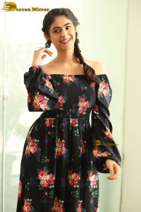 actress Pallak Lalwani beautiful in a shoulderless dress