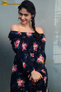 actress Pallak Lalwani beautiful in a shoulderless dress