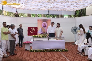 Santoor Legend Pandit Shivkumar last rites performed with full state honours