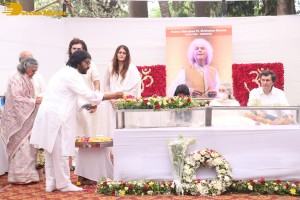 Santoor Legend Pandit Shivkumar last rites performed with full state honours