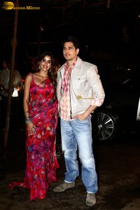 Janhvi Kapoor and Sidharth Malhotra promote their film Param Sundari at St. Xavier’s college in Mumbai