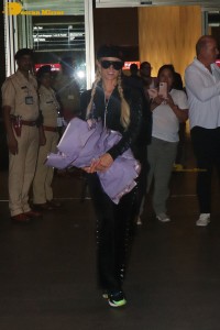 Hotel Heiress and model Paris Hilton arrives at Mumbai Airport