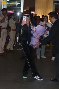 Hotel Heiress and model Paris Hilton arrives at Mumbai Airport