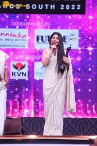 Parle Filmfare Awards South 2022 attended by Allu Arjun and Sai Pallavi