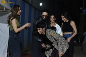 Ayushmann Khurrana, Rakul Preet Singh, Sara Ali Khan, and Wamiqa Gabbi spotted at the song shoot for Pati Patni Aur Woh Do