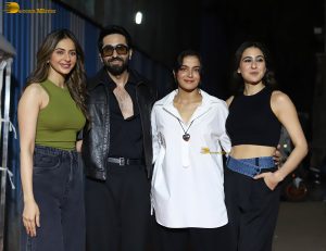 Ayushmann Khurrana, Rakul Preet Singh, Sara Ali Khan, and Wamiqa Gabbi spotted at the song shoot for Pati Patni Aur Woh Do